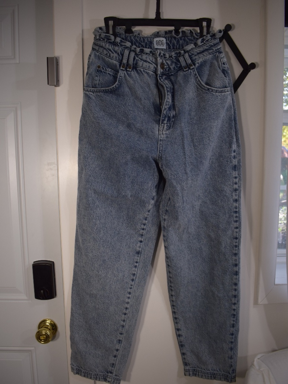 Urban outfitters Denim, vintage look size 31/32 High waisted
